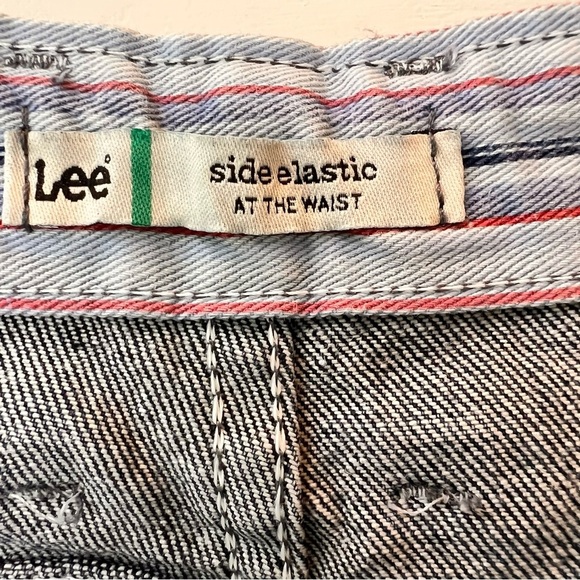 Vintage Lee Jeans Size 16S Short Side Elastic At The Waist 90s Faded Dark Wash - Picture 3 of 8